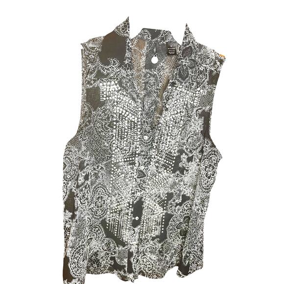 BKE Boutique Black and White Sheer Blouse with Silver Studs Size Medium - Picture 1 of 5